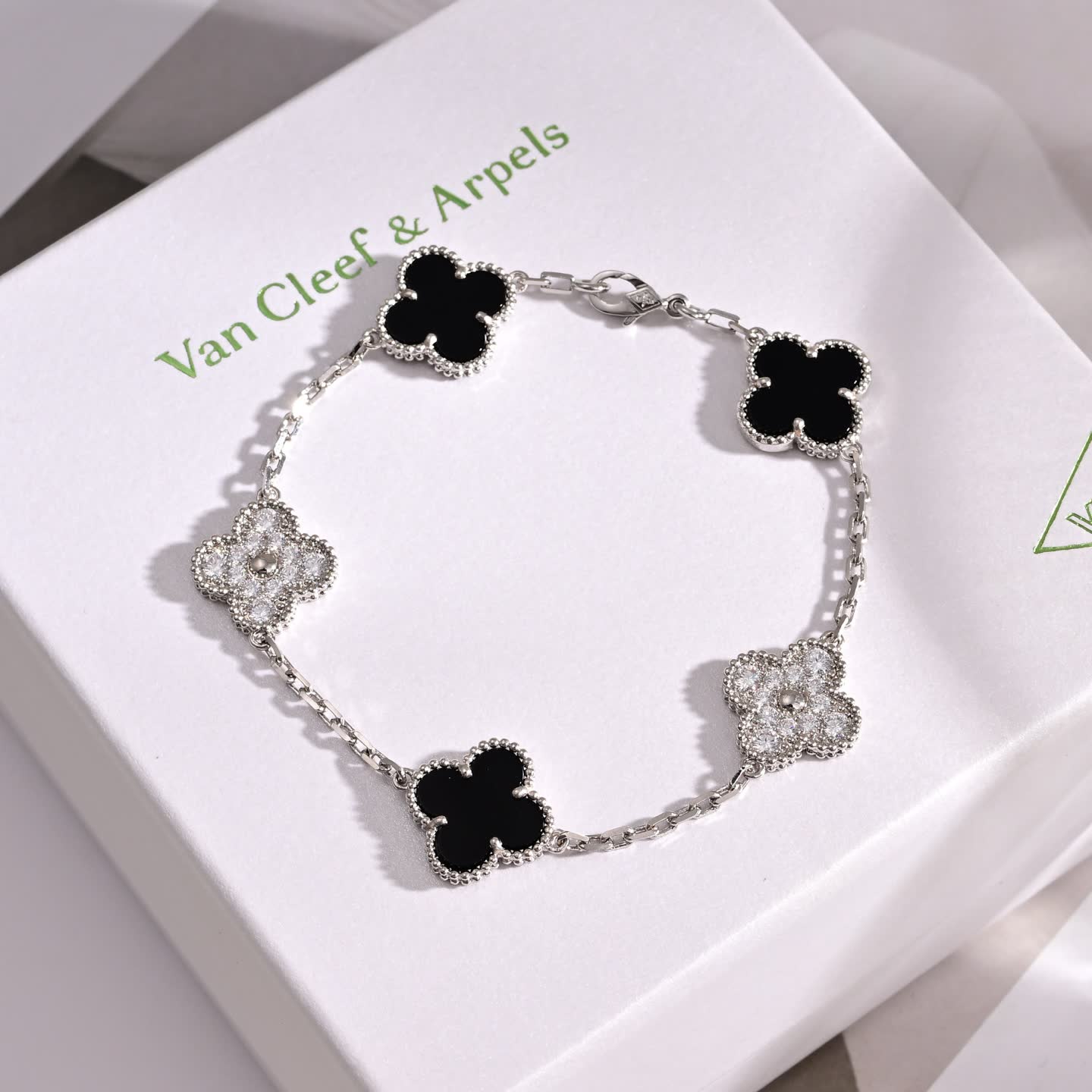 Van Cleef & Arpels Alhambra Bracelet
